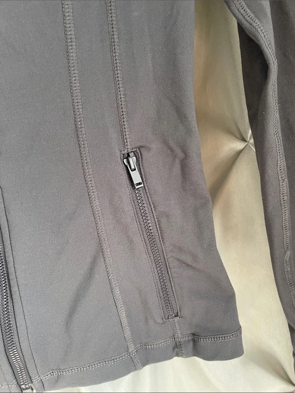 Women’s Charcoal Zip-Front active Jacket Size Small